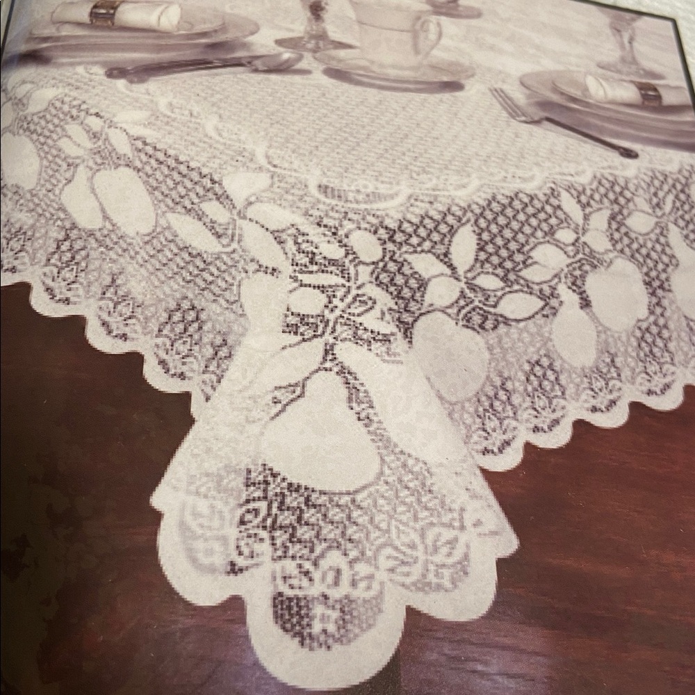 Chic White Fine Lace Tablecloth by Better Home 70” Round. - Picture 3 of 6